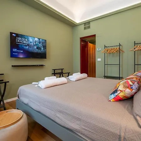 Casa Delle Melagrane D'oro Apartamento *